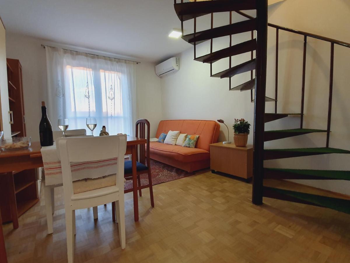 Apartment Gracijela Poreč Exterior foto